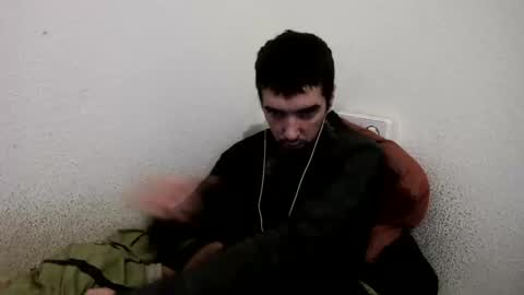 Snapshot of h1dden_reality chatting on 02/18/25, 11:30 h1dden_reality online show from 02/18/25, 11:30