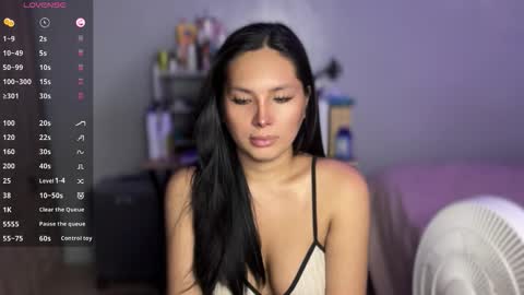 Snapshot of h34rtsforcami chatting on 09/27/25, 04:39 Camila online show from 09/27/25, 04:39