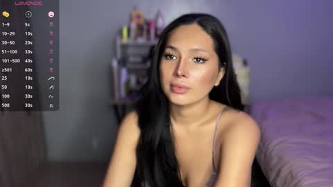 Snapshot of h34rtsforcami chatting on 10/09/25, 07:50 Camila online show from 10/09/25, 07:50