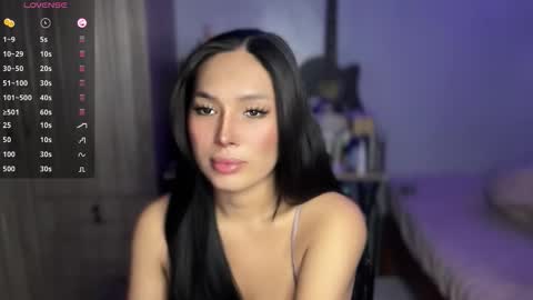 Snapshot of h34rtsforcami chatting on 10/26/25, 04:07 Camila online show from 10/26/25, 04:07