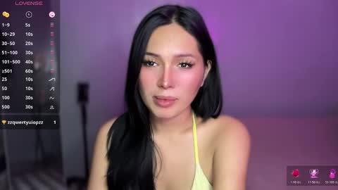 Snapshot of h34rtsforcami chatting on 02/02/26, 05:06 Camila online show from 02/02/26, 05:06
