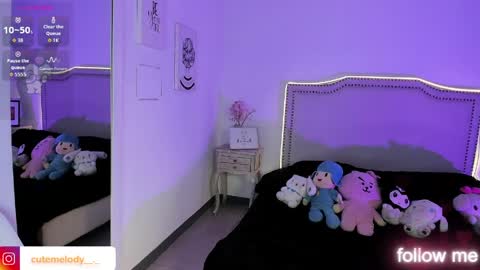 Hello Kitty online show from 06/05/26, 12:00