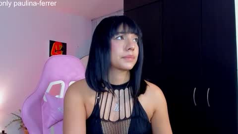Snapshot of h3y_mia3 chatting on 01/18/26, 03:43 Paulina online show from 01/18/26, 03:43