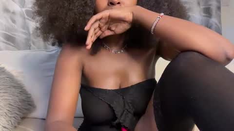 h_o_t_goddess online show from 06/06/26, 07:51