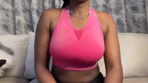 Snapshot of h_o_t_goddess chatting on 07/14/26, 04:39 h_o_t_goddess online show from 07/14/26, 04:39