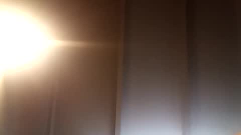 Snapshot of h_rd333 chatting on 01/27/25, 08:28 h_rd333 online show from 01/27/25, 08:28