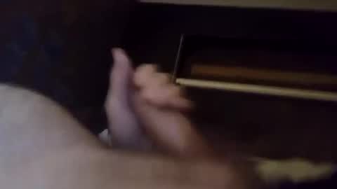 Snapshot of h_rd333 chatting on 09/14/25, 02:16 h_rd333 online show from 09/14/25, 02:16