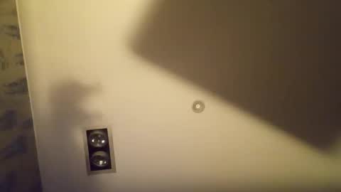 Snapshot of h_rd333 chatting on 09/30/25, 10:15 h_rd333 online show from 09/30/25, 10:15