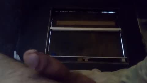 Snapshot of h_rd333 chatting on 10/23/25, 08:51 h_rd333 online show from 10/23/25, 08:51