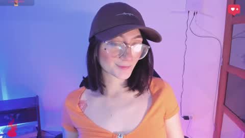 haanna_thompsoon online show from 12/03/24, 07:33