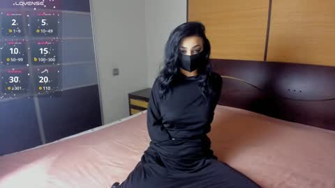 Linda online show from 12/08/24, 02:18