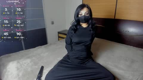 Linda online show from 12/21/24, 11:33