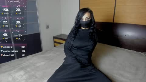 Linda online show from 12/22/24, 02:49