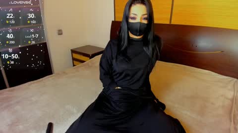 Linda online show from 01/24/25, 03:11