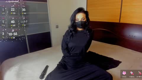Linda online show from 02/24/25, 02:19
