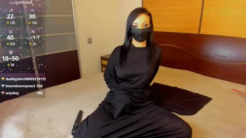 Linda online show from 02/27/25, 05:24