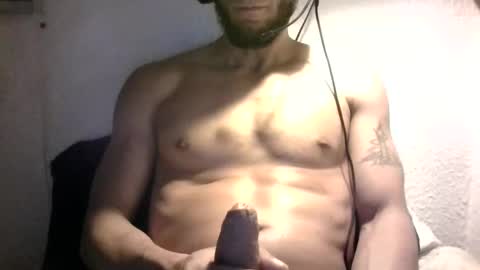 Snapshot of hadecats chatting on 09/13/25, 02:22 hadecats online show from 09/13/25, 02:22