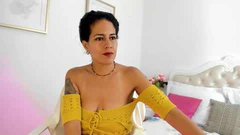 Snapshot of hadeom_ chatting on 11/07/25, 01:11 Hadeom online show from 11/07/25, 01:11