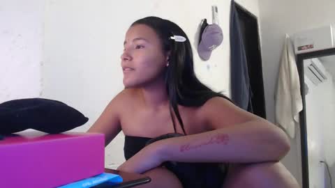 Snapshot of hadesmit1 chatting on 03/17/26, 04:39 hadesmit1 online show from 03/17/26, 04:39