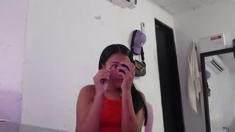 Snapshot of hadesmit1 chatting on 03/23/26, 02:26 hadesmit1 online show from 03/23/26, 02:26