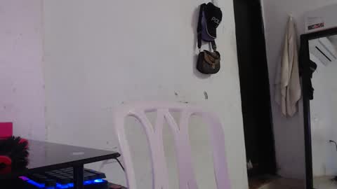 Snapshot of hadesmit1 chatting on 03/27/26, 11:15 hadesmit1 online show from 03/27/26, 11:15