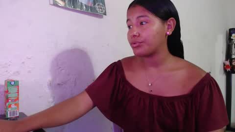 Snapshot of hadesmit1 chatting on 04/22/26, 02:29 hadesmit1 online show from 04/22/26, 02:29
