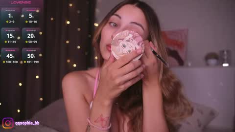 Hi Im Rebecca Glad to see you in my room  PVT is open online show from 04/23/26, 01:18