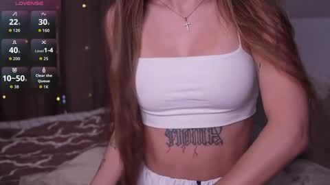 Hi Im Rebecca Glad to see you in my room  PVT is open online show from 05/25/26, 01:55