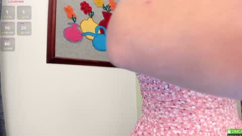 Hae-In online show from 12/09/24, 10:11