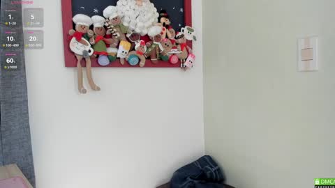 Hae-In online show from 12/30/24, 02:40
