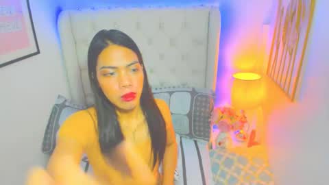 HAILEE HORNY online show from 02/11/25, 12:05
