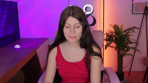 Snapshot of hailey__green chatting on 10/09/25, 08:29 Hailey  Green online show from 10/09/25, 08:29