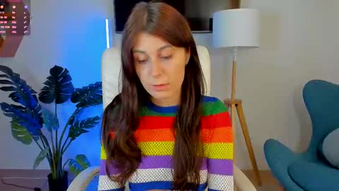 Snapshot of hailey__green chatting on 10/10/25, 08:08 Hailey  Green online show from 10/10/25, 08:08