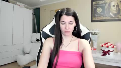 Sk     pe     Anya388109 online show from 12/25/24, 09:43