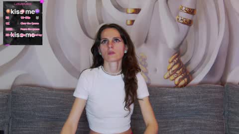HaileyPeach online show from 02/03/25, 11:58