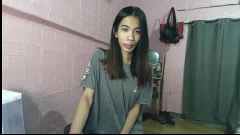 Snapshot of hailey_sweetcum77 chatting on 10/19/25, 01:39 hailey_sweetcum77 online show from 10/19/25, 01:39