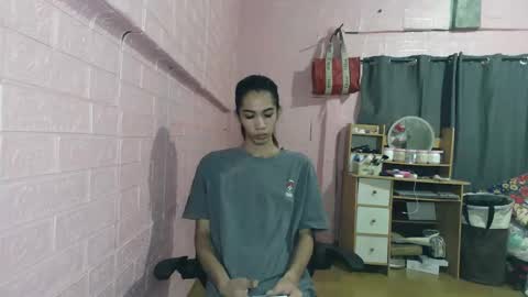 Snapshot of hailey_sweetcum77 chatting on 10/26/25, 03:34 hailey_sweetcum77 online show from 10/26/25, 03:34