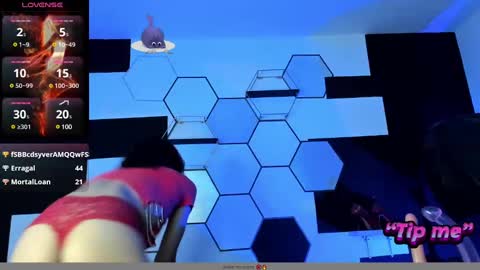 haileycat_ online show from 01/03/25, 05:06