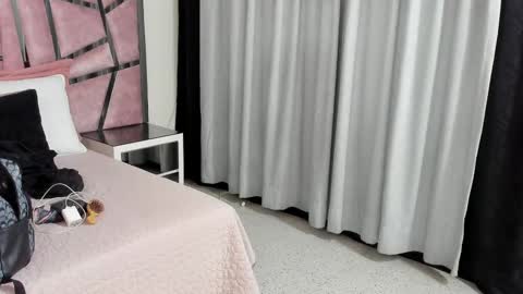 Snapshot of haileyduke chatting on 09/22/25, 05:09 Hailey online show from 09/22/25, 05:09