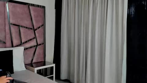 Snapshot of haileyduke chatting on 09/27/25, 11:59 Hailey online show from 09/27/25, 11:59