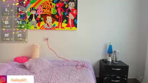 Snapshot of haileyduke chatting on 11/28/25, 12:08 Hailey online show from 11/28/25, 12:08