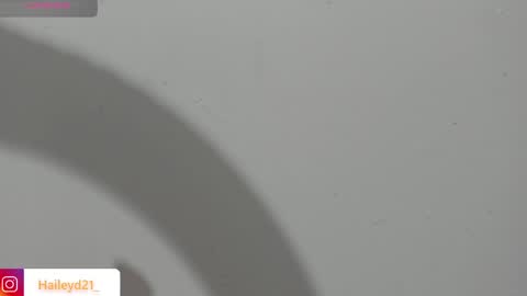 Snapshot of haileyduke chatting on 04/12/26, 11:32 Hailey online show from 04/12/26, 11:32