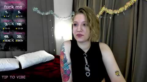 Hailey online show from 12/31/24, 02:08