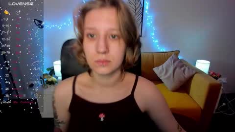 Hailey online show from 10/13/25, 08:47