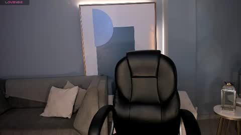 Hailey online show from 06/25/26, 02:00