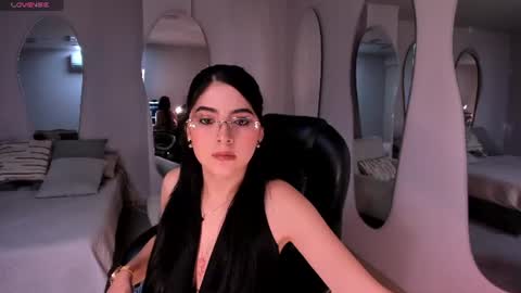 Hailey online show from 07/19/26, 10:35