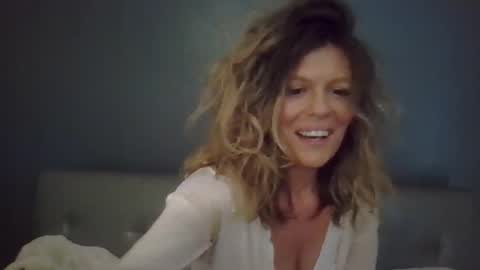 Hailey online show from 10/02/25, 08:49