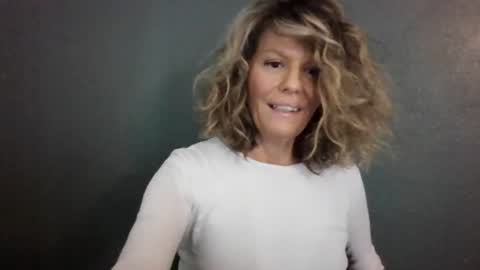 Hailey online show from 06/12/26, 07:13