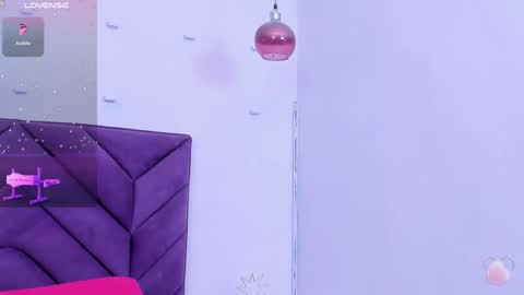 haileystonei online show from 01/10/25, 06:06