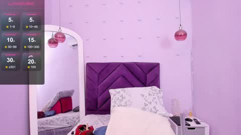 haileystonei online show from 01/13/25, 11:41